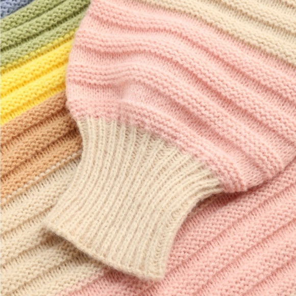 Multicolored Knit Oversized Sweater - Picture 5 of 9